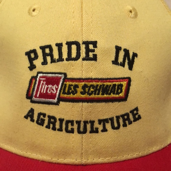 Hat - Picture 3 of 3